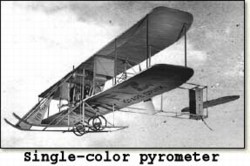 Single-color pyrometer / biplane
